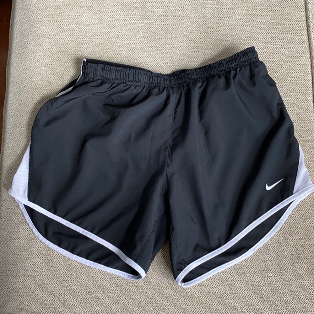 Nike shorts - black